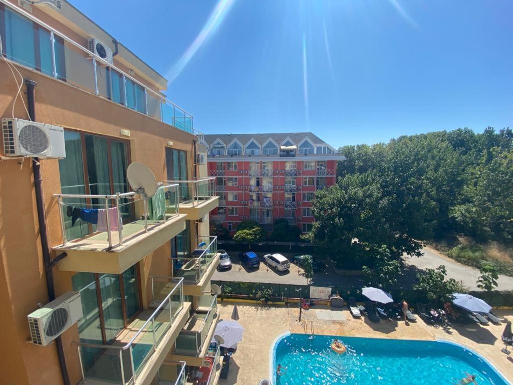 Studio In Amadeus XI Lejlighed Sunny Beach Eksteriør billede