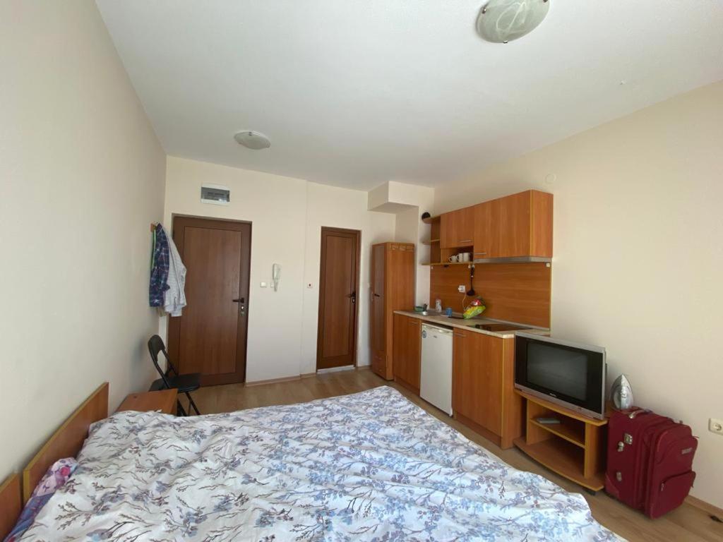 Studio In Amadeus XI Lejlighed Sunny Beach Eksteriør billede