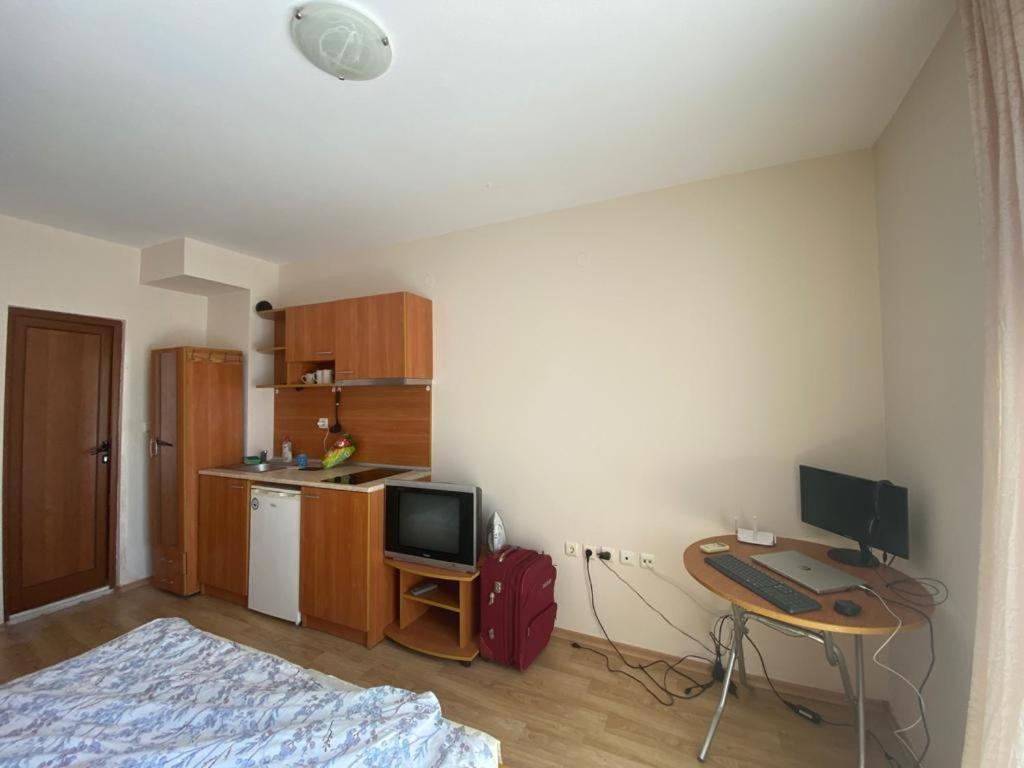 Studio In Amadeus XI Lejlighed Sunny Beach Eksteriør billede
